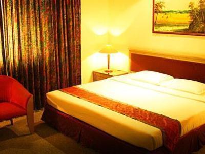 Hotel Royal Merdeka Бандунг Екстер'єр фото